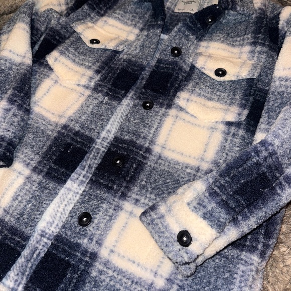 Abercrombie & Fitch Blue and White Plaid Teddy Jacket - Picture 6 of 7